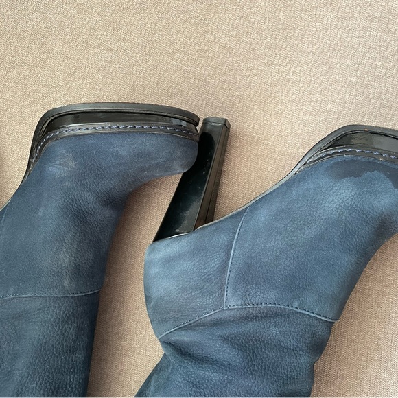 Knee high blue nubuck high heel boot.  Cole Haan. Size 8 - Picture 10 of 11